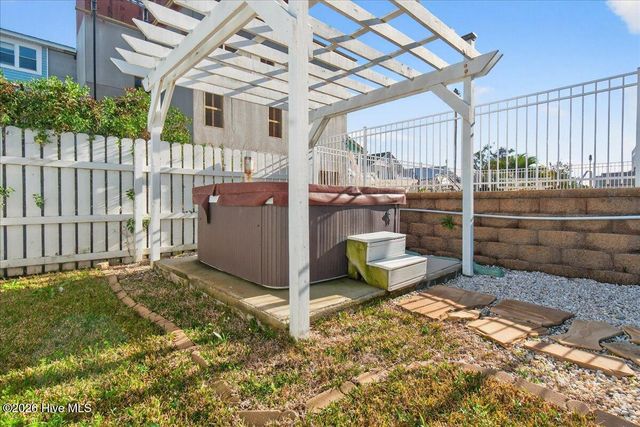 1206 Canal Drive A&B, Carolina Beach, NC 28428