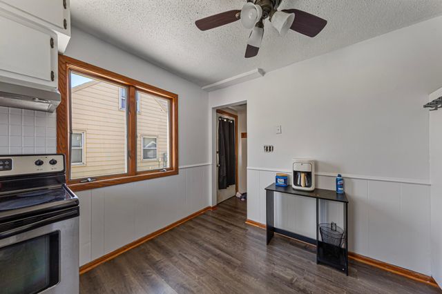 708 13th Avenue SW, Austin, MN 55912