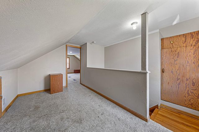 708 13th Avenue SW, Austin, MN 55912