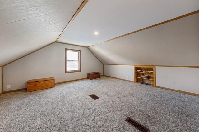 708 13th Avenue SW, Austin, MN 55912