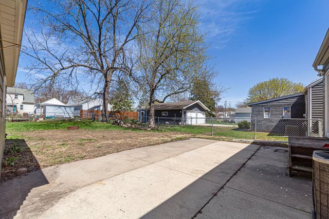 708 13th Avenue SW, Austin, MN 55912