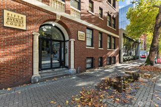 2132 5th Avenue #201, Seattle, WA 98121