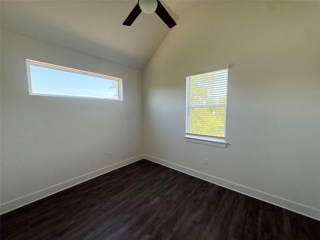 1212 Lily TER 2, Austin, TX 78741
