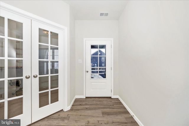 2805 HILLFIELD DR, Frederick, MD 21702