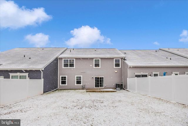 2805 HILLFIELD DR, Frederick, MD 21702