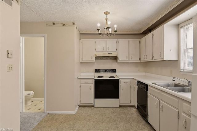 640 Cedarbrook Court, Lewisville, NC 27023