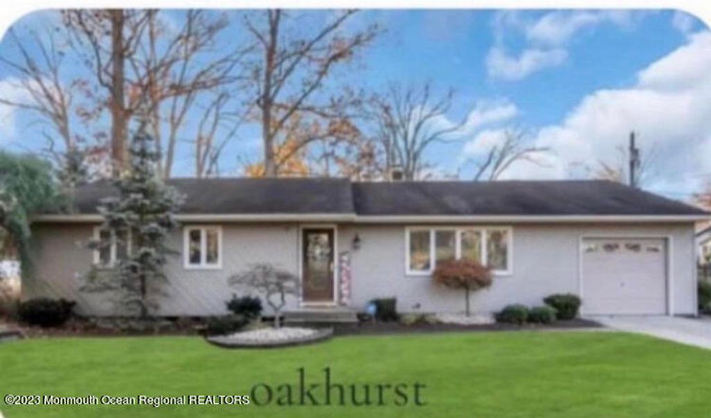 128 Whalepond Road, Oakhurst, NJ 07755