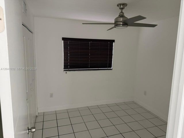 600 NW 32nd Place 303, Miami, FL 33125