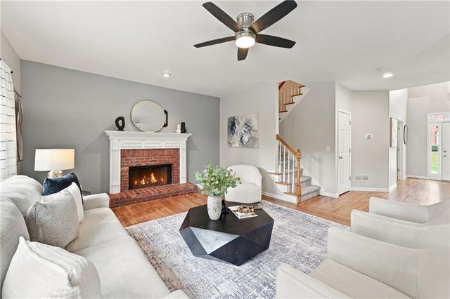 625 Briars Bend, Alpharetta, GA 30004