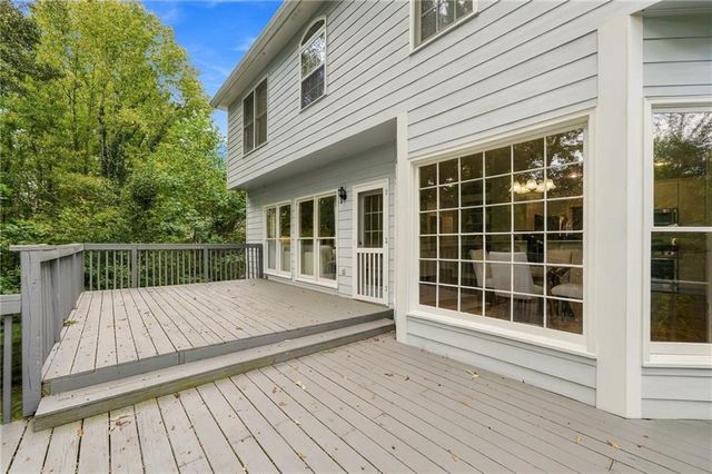 625 Briars Bend, Alpharetta, GA 30004