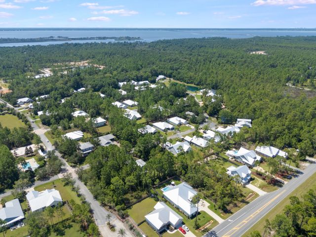 Lot 7 Grizzly Street, Freeport, FL 32439