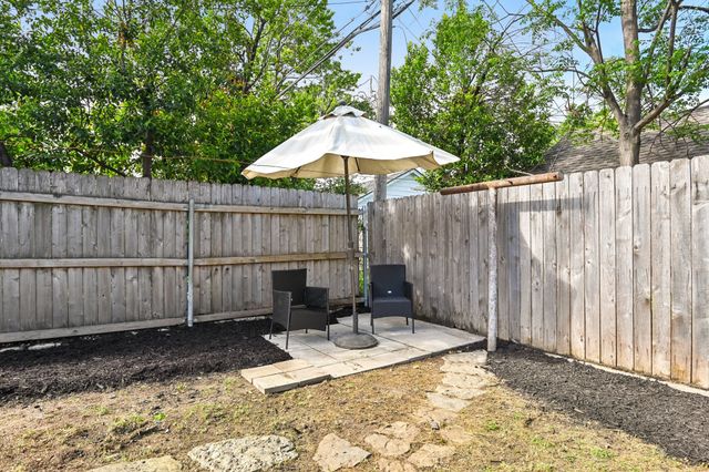 2716 Wayside Avenue, Fort Worth, TX 76110