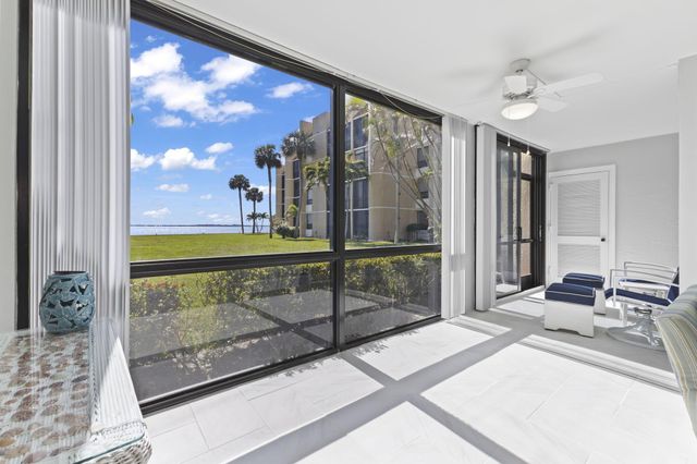 3472 NE Causeway Boulevard 104, Jensen Beach, FL 34957