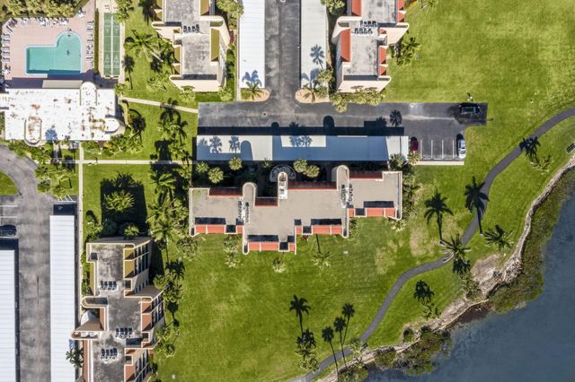 3472 NE Causeway Boulevard 104, Jensen Beach, FL 34957