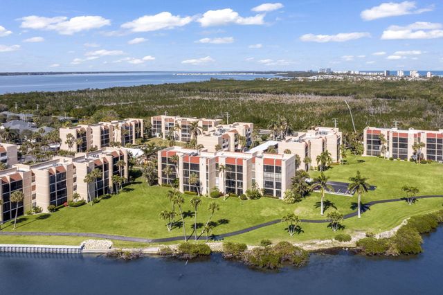 3472 NE Causeway Boulevard 104, Jensen Beach, FL 34957