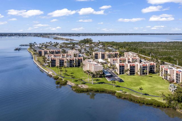 3472 NE Causeway Boulevard 104, Jensen Beach, FL 34957
