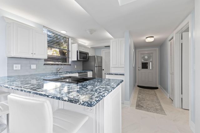 3472 NE Causeway Boulevard 104, Jensen Beach, FL 34957