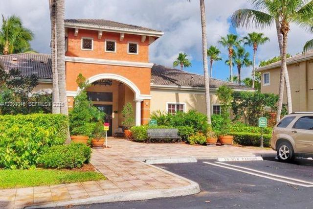 4195 N Haverhill Road 307, West Palm Beach, FL 33417