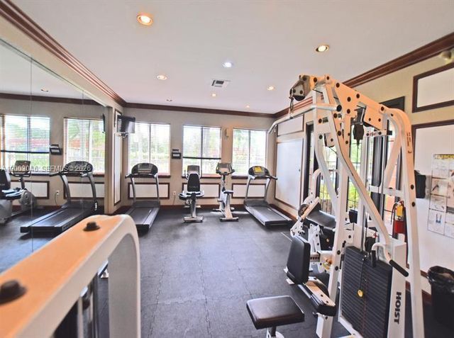 4195 N Haverhill Road 307, West Palm Beach, FL 33417