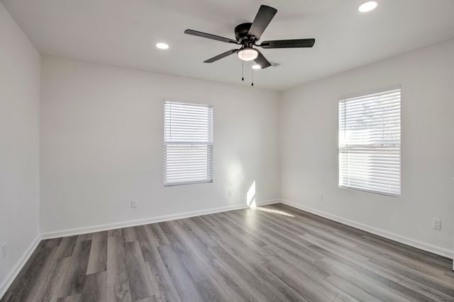 718 Arapaho Drive, Tioga, TX 76271