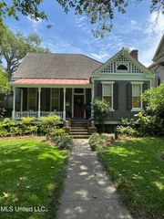 711 N Union Street, Natchez, MS 39120