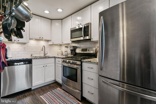 2257 DERMOND AVE, Upper Darby, PA 19082