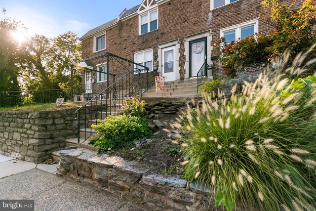2257 DERMOND AVE, Upper Darby, PA 19082