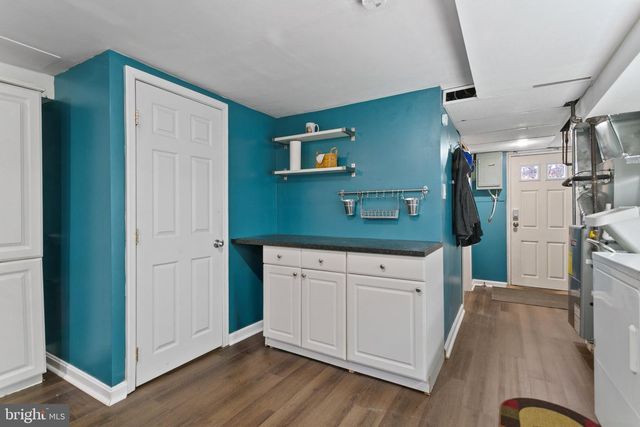 2257 DERMOND AVE, Upper Darby, PA 19082