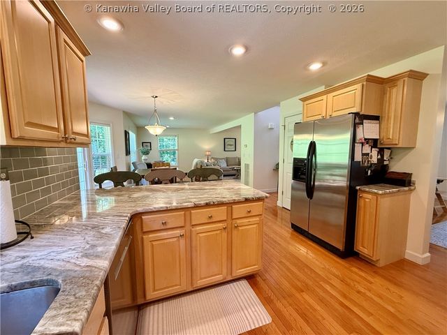 215 Seneca Valley Estates, Charleston, WV 25320