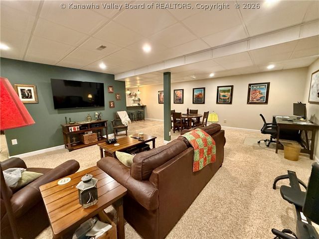 215 Seneca Valley Estates, Charleston, WV 25320