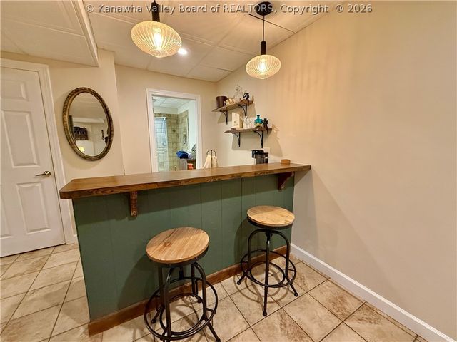 215 Seneca Valley Estates, Charleston, WV 25320