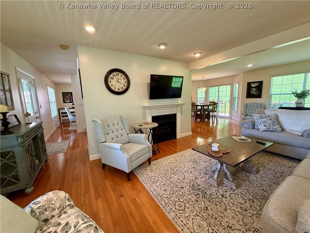215 Seneca Valley Estates, Charleston, WV 25320