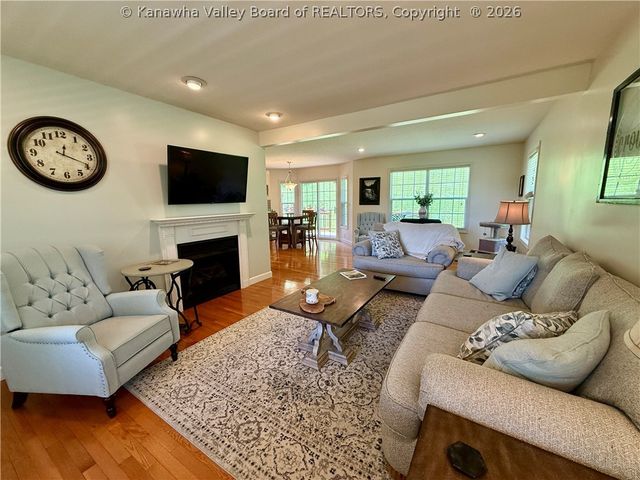 215 Seneca Valley Estates, Charleston, WV 25320
