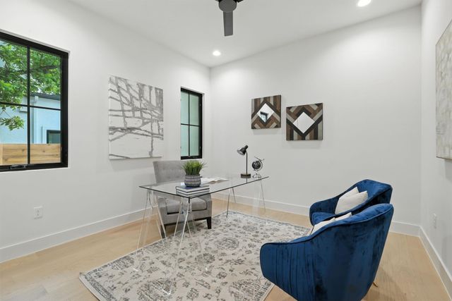 2007 Pasadena DR, Austin, TX 78757