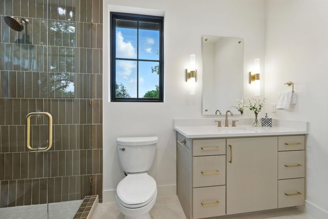 2007 Pasadena DR, Austin, TX 78757