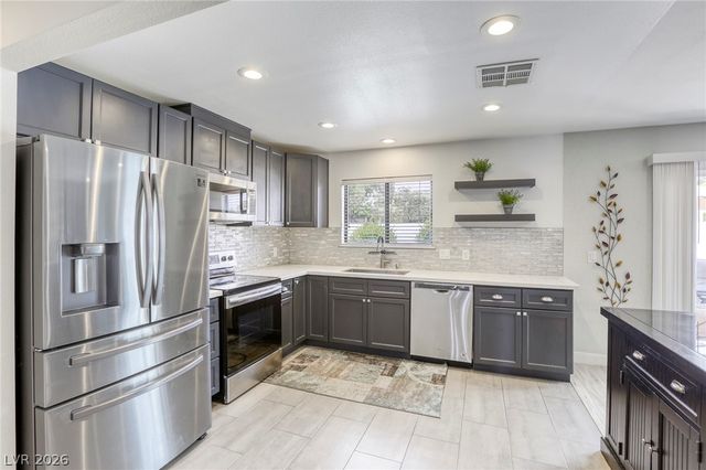 4562 Skyland Drive, Las Vegas, NV 89121