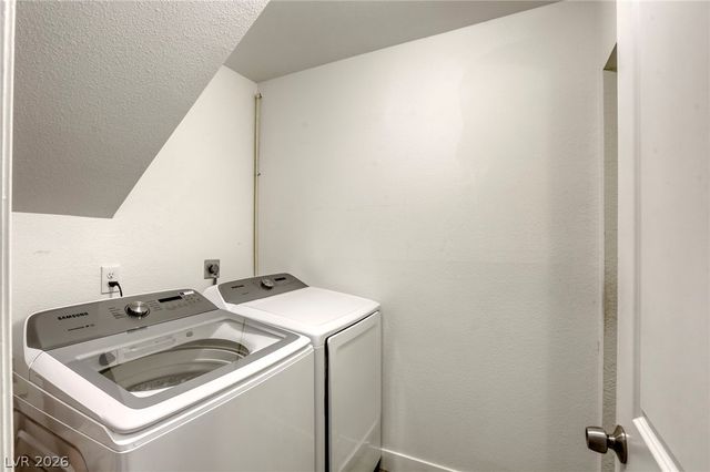 4562 Skyland Drive, Las Vegas, NV 89121