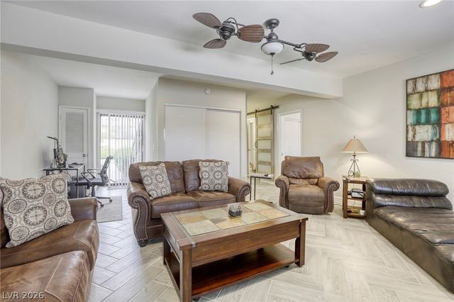 4562 Skyland Drive, Las Vegas, NV 89121