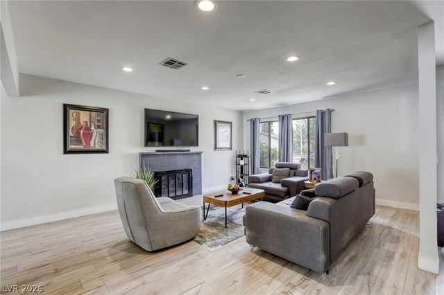 4562 Skyland Drive, Las Vegas, NV 89121