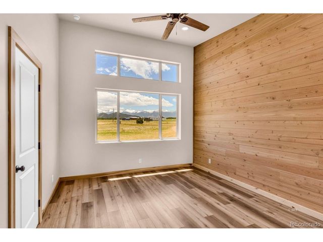 388 14th Trl, Cotopaxi, CO 81223