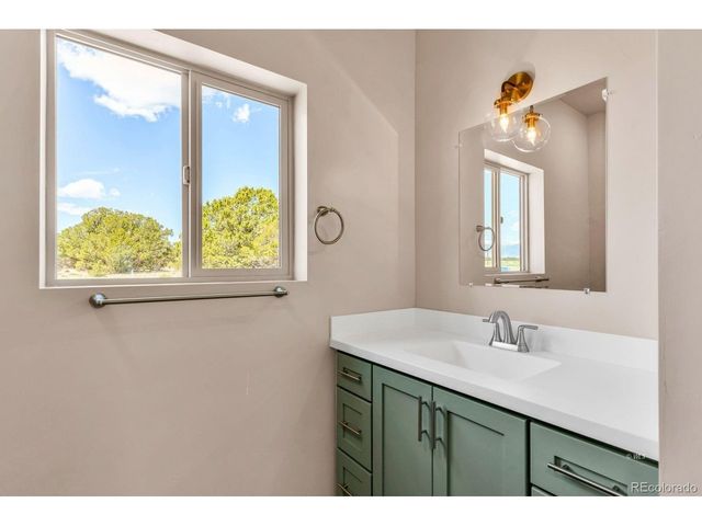 388 14th Trl, Cotopaxi, CO 81223