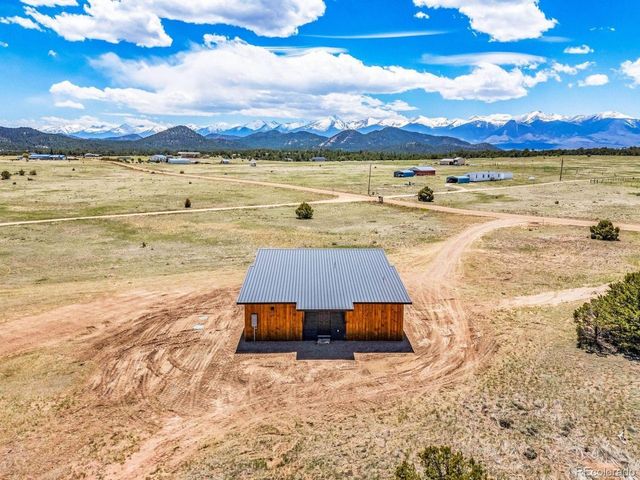 388 14th Trl, Cotopaxi, CO 81223