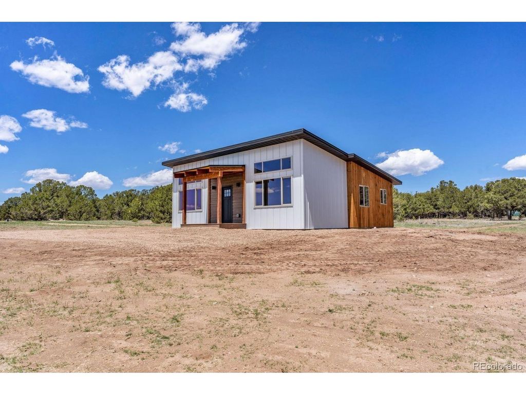388 14th Trl, Cotopaxi, CO 81223