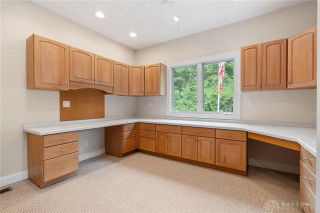 332 Skyland Drive, Beavercreek Twp, OH 45305