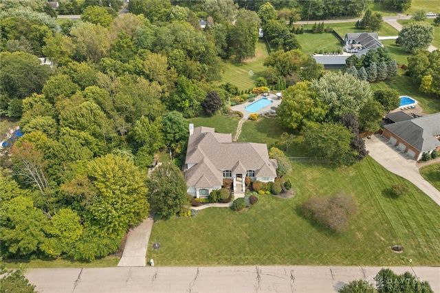 332 Skyland Drive, Beavercreek Twp, OH 45305