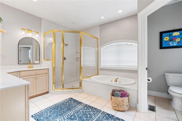 332 Skyland Drive, Beavercreek Twp, OH 45305