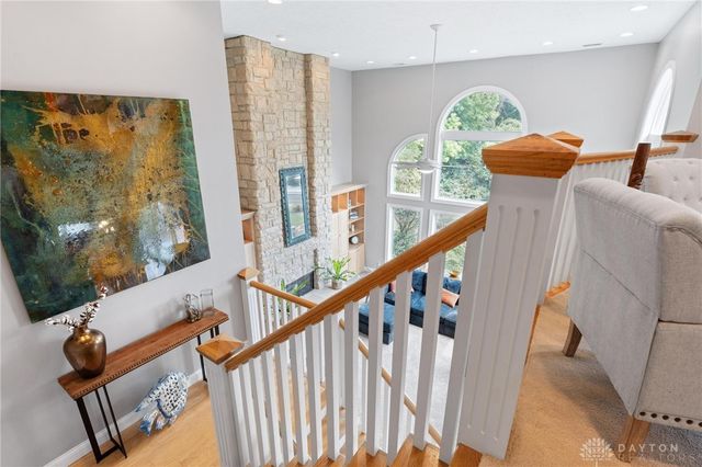 332 Skyland Drive, Beavercreek Twp, OH 45305