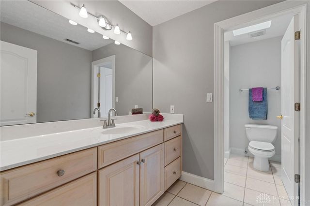 332 Skyland Drive, Beavercreek Twp, OH 45305