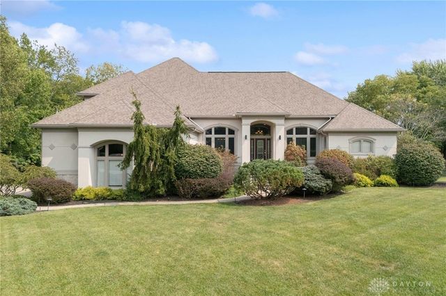 332 Skyland Drive, Beavercreek Twp, OH 45305