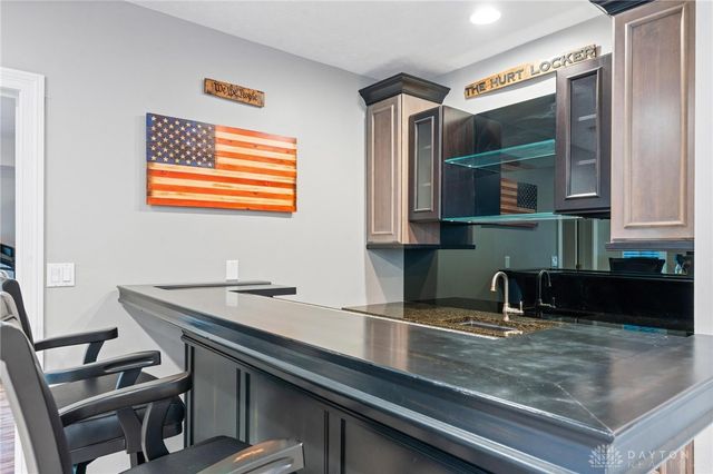 332 Skyland Drive, Beavercreek Twp, OH 45305